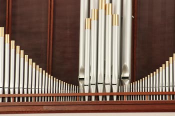 Organ pipes with woodwork on the bottom